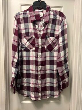 a new day Women's Burgundy White Plaid Button-Down Shirt